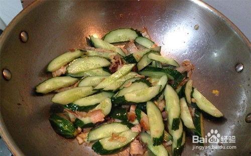 炒瓜吃中毒视频大全下载,揭秘常见食物中毒案例