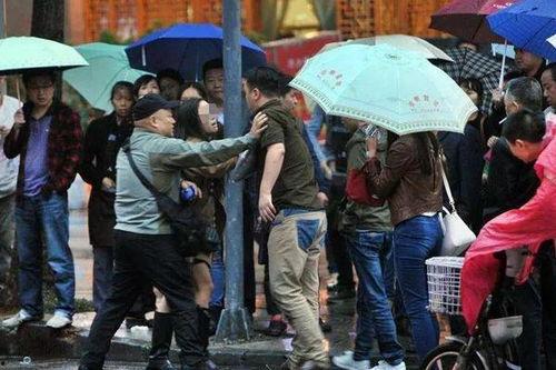 龙岩吃瓜群众事件视频,网络围观下的社会现象解析