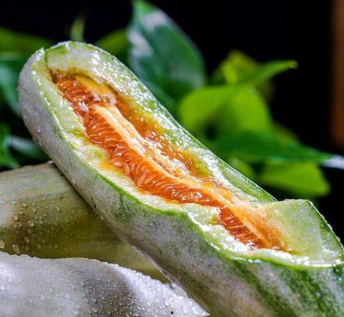 山东羊角蜜瓜怎么吃视频